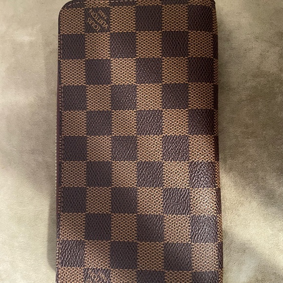Louis Vuitton wallet - Picture 13 of 14